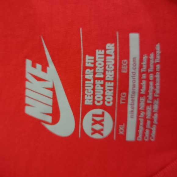 NIKE AUTHENTIC PEACH COLOUR TSHIRT 👕 - Picture 5 of 5